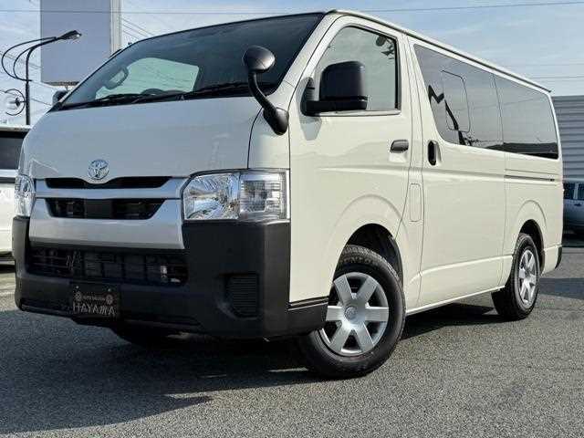 Toyota Hiace Van 2026 — фото 2 купить в Москве
