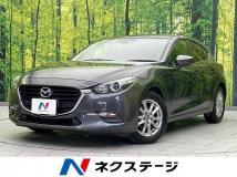 2017 Mazda Axela