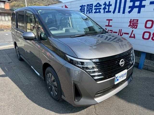 Nissan Serena 2026 — фото 2 купить в Москве