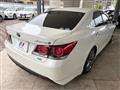 2016 Toyota Crown Hybrid