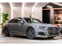 2021 Audi S8