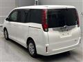 2014 Toyota Noah
