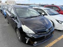 2013 Toyota PRIUS α