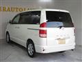 2005 Toyota Noah