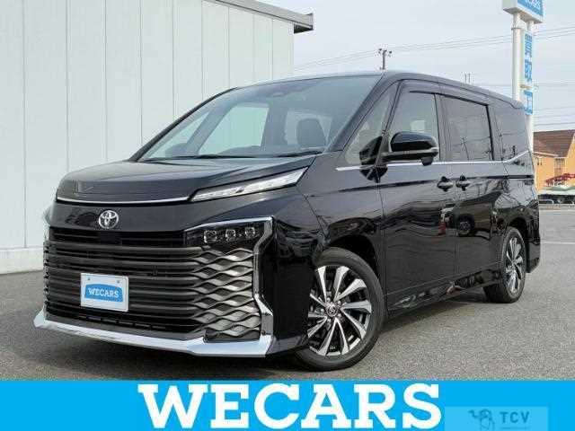 2023 Toyota Voxy