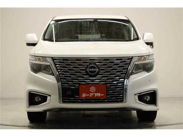 Nissan Elgrand 2024 — фото 8 купить в Москве
