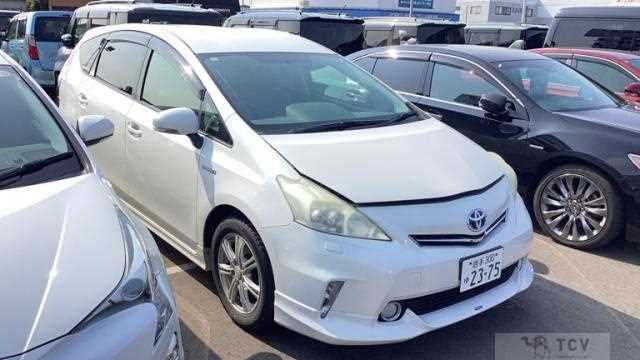 2012 Toyota PRIUS α