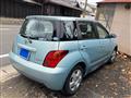 2005 Toyota IST