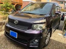2010 Toyota Voxy