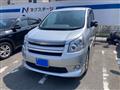 2007 Toyota Noah