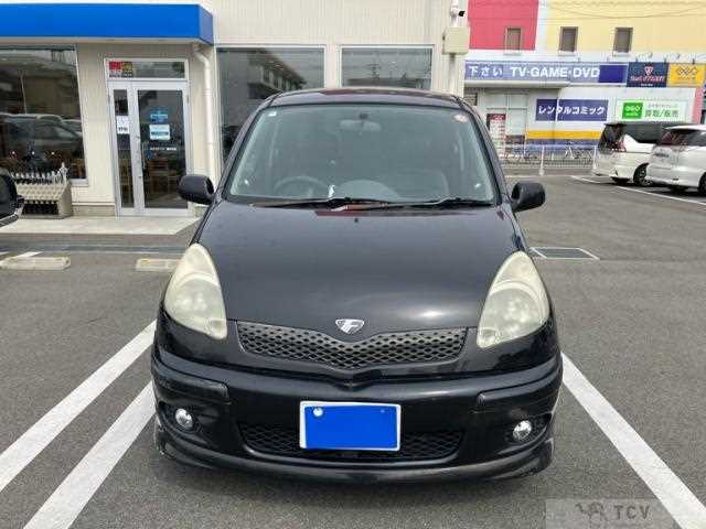 2004 Toyota Fun Cargo
