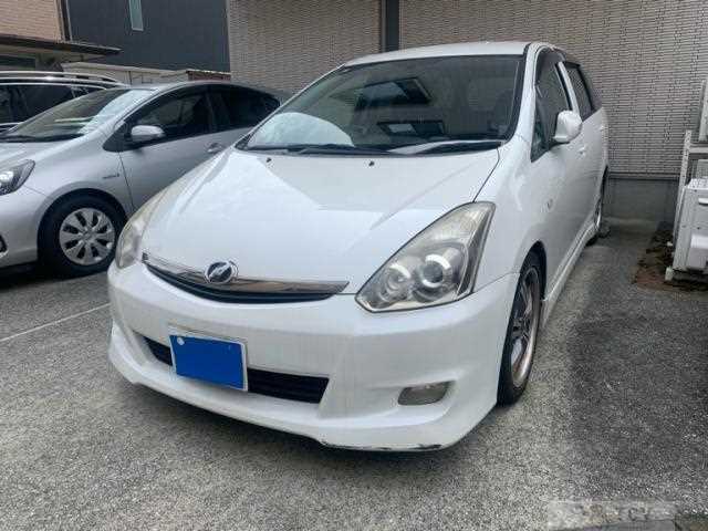2005 Toyota Wish