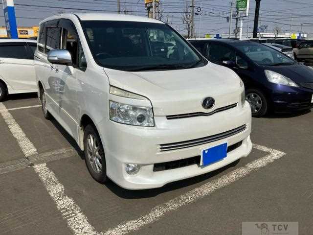 2010 Toyota Voxy