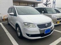 2010 Volkswagen Golf Touran