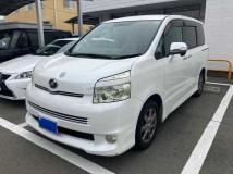 2009 Toyota Voxy