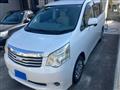 2013 Toyota Noah