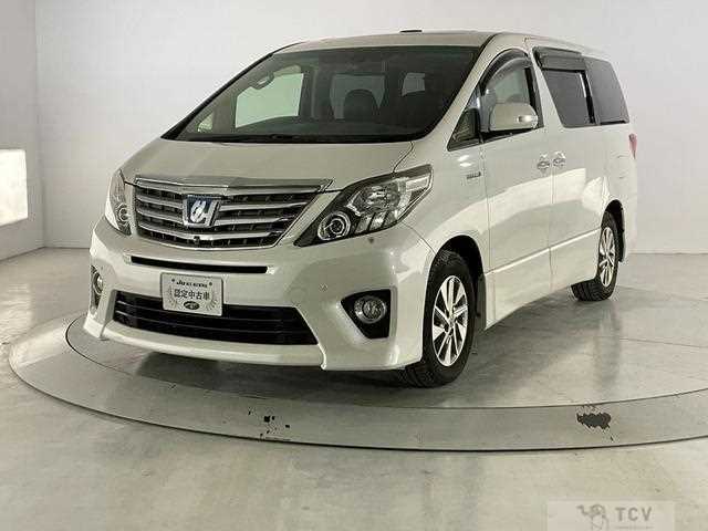 2013 Toyota Alphard Hybrid