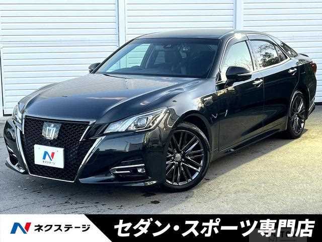 2018 Toyota Crown Hybrid