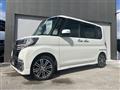 2017 Daihatsu Tanto