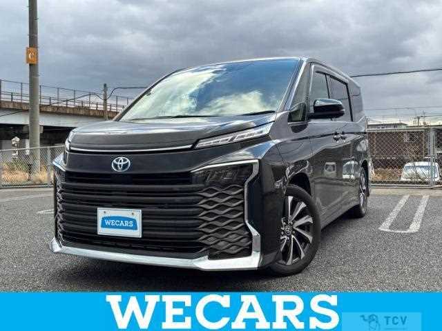 2023 Toyota Voxy