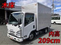 2015 Isuzu Elf Truck