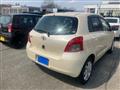 2005 Toyota Vitz