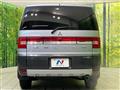 2012 Mitsubishi Delica D5