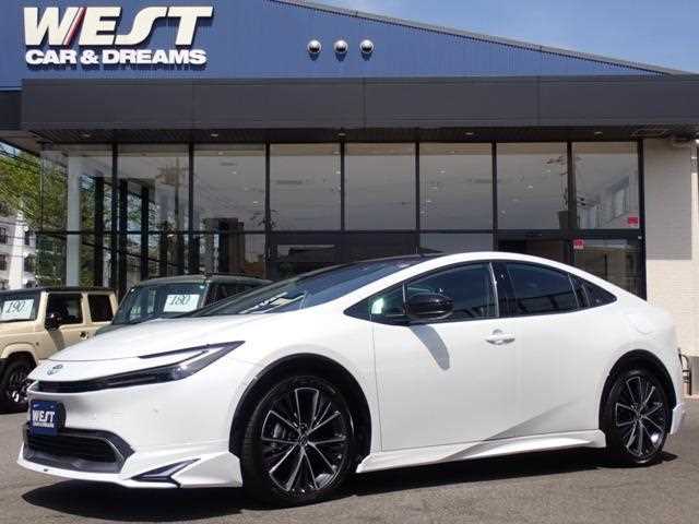 Toyota Prius 2025 — фото 2 купить в Москве