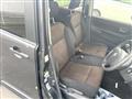 2010 Nissan ROOX