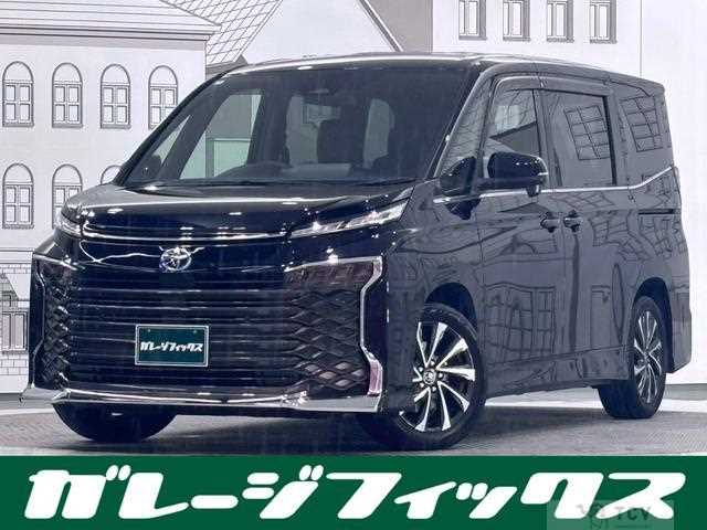 2022 Toyota Voxy