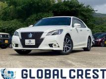 2015 Toyota Crown Hybrid