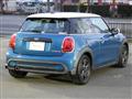 2022 BMW MINI