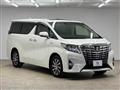 2015 Toyota Alphard Hybrid