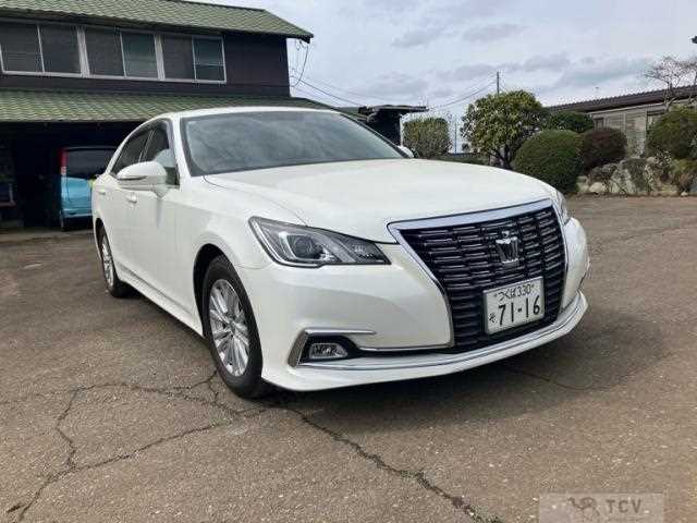 2016 Toyota Crown