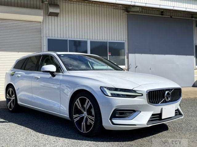 2020 Volvo V60