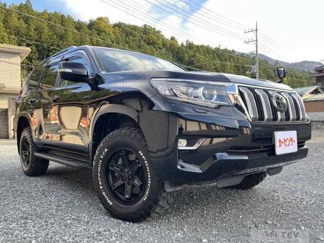 2021 Toyota Land Cruiser Prado
