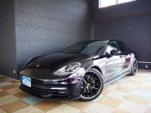 2018 Porsche Panamera