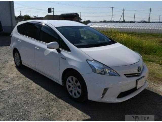 2012 Toyota PRIUS α