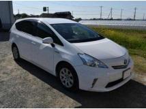 2012 Toyota PRIUS α