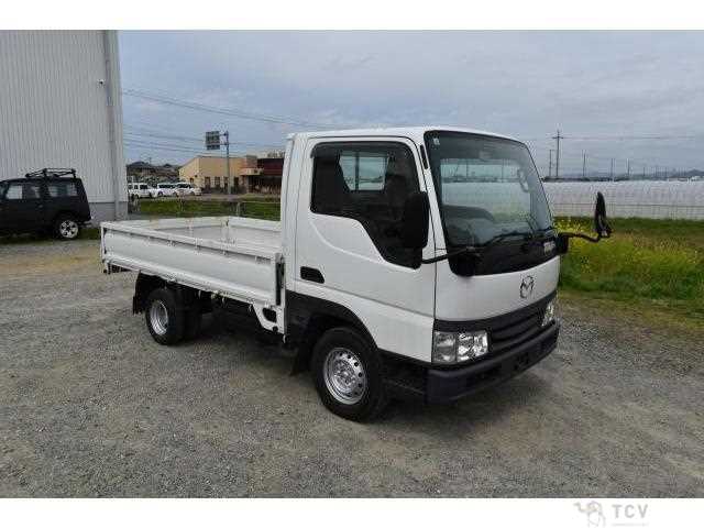 2001 Mazda Titan Dash