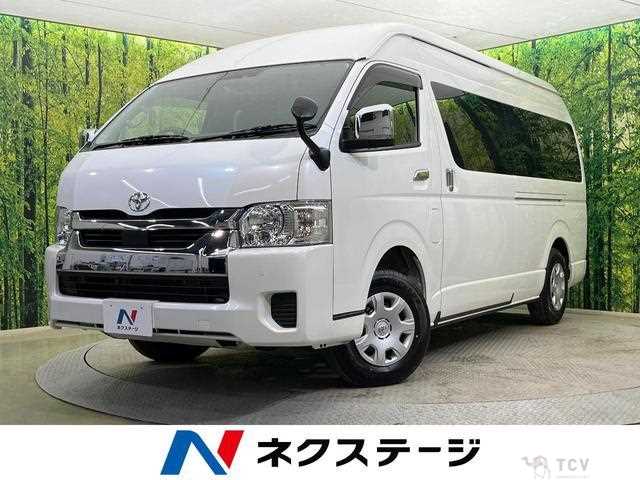 2025 Toyota Hiace Wagon