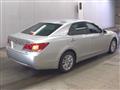 2013 Toyota Crown Hybrid
