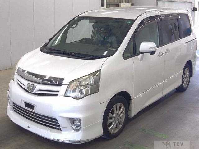 2012 Toyota Noah