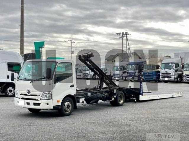 2021 Hino Dutro