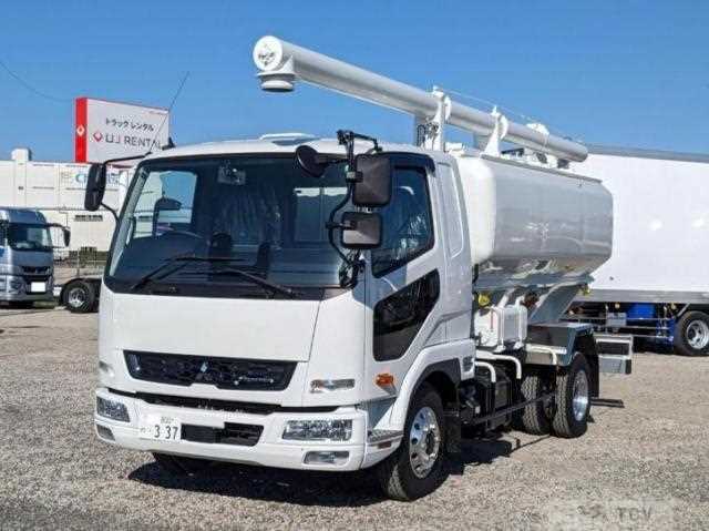 2025 Mitsubishi Fuso Fighter