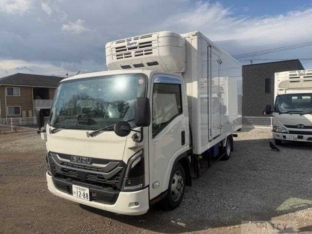 2024 Isuzu Elf Truck