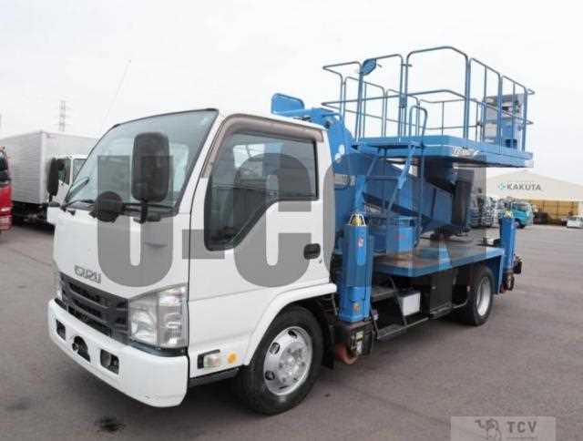 2015 Isuzu Elf Truck