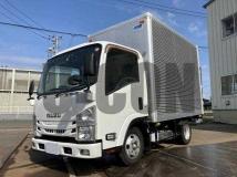 2017 Isuzu Elf Truck