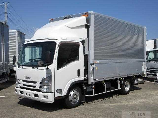 2018 Isuzu Elf Truck