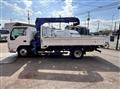 2013 Isuzu Elf Truck